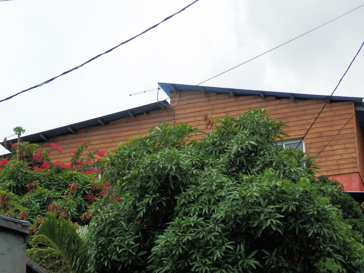 Ferienwohnung Le Refuge Saint-Leu Exterior foto